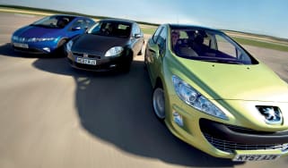 Peugeot 308 vs rivals