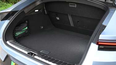 Polestar 4 - boot space