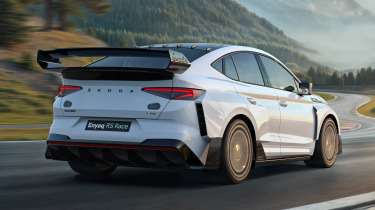 Skoda Enyaq RS Race - dynamic rear 3/4