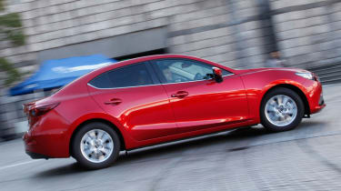 Mazda 3 Hybrid profile
