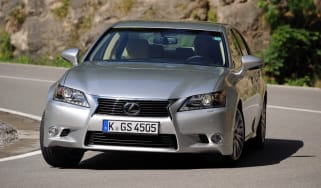 Lexus GS 250 front tracking