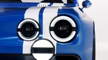 Renault 8 Gordini concept - front lights