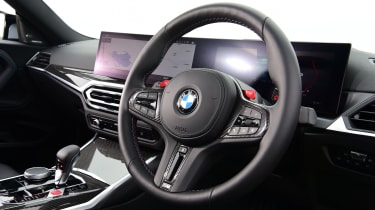BMW M2 - steering wheel