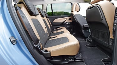 Citroen Grand C4 Picasso - middle row seats