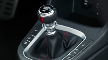 Hyundai i30 N Fastback - transmission