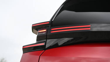 Citroen e-C5 Aircross - tail light
