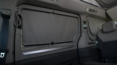 Volkswagen California - side window curtains 
