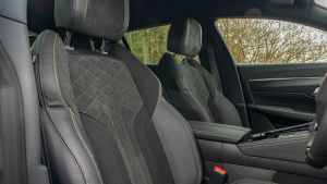 Peugeot 508 Sport Engineered - front seats