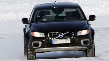 New Volvo XC90 pictures  Auto Express