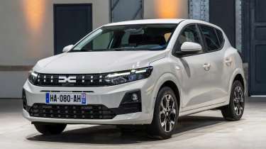 Dacia Sandero facelift - front