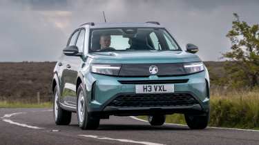 Vauxhall Frontera Hybrid - front cornering
