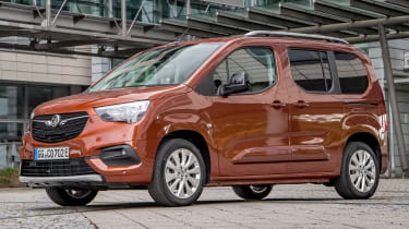 Vauxhall Combo-e Life - front static