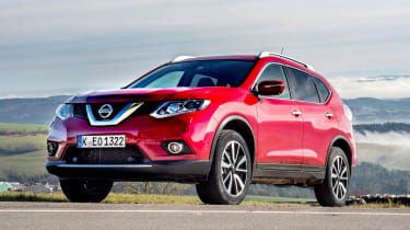 Nissan X-Trail 2.0 diesel - front static