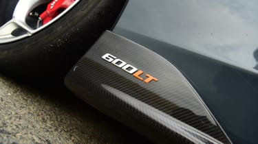 McLaren 600LT Spider - badge