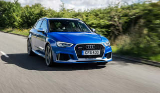 Audi RS 3 - front tracking
