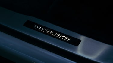 Rolls-Royce Cullinan Cosmos - sill