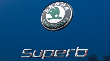 Skoda Superb 2.0 TDI SE Plus badge