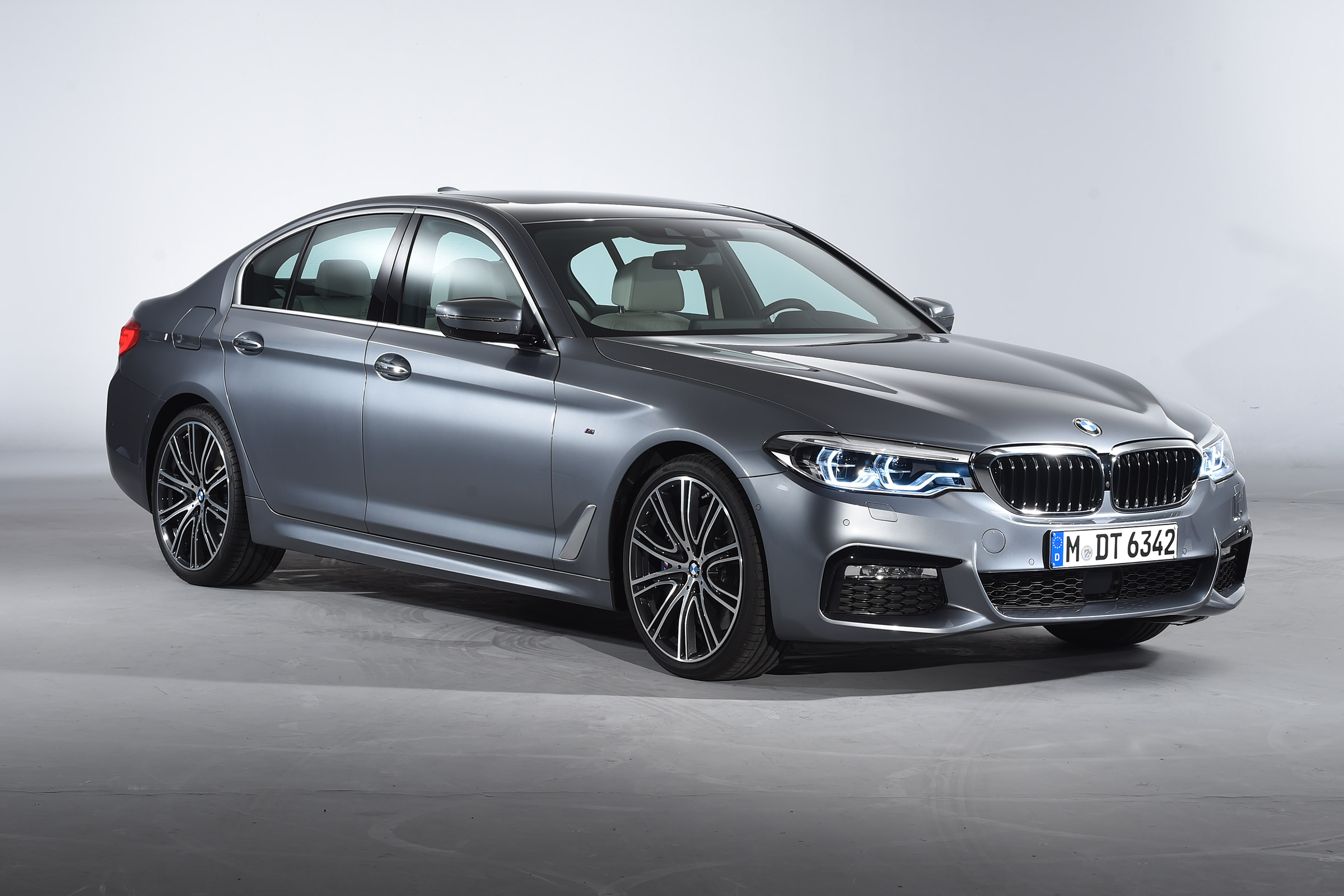 Bmw 5 Series Car Dealer Near Norwalk