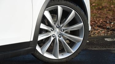 Tesla Model X - front offside wheel