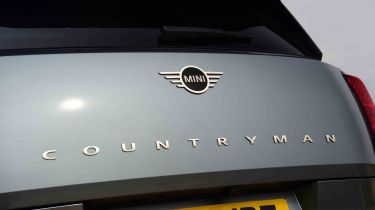 MINI Countryman - tailgate detail