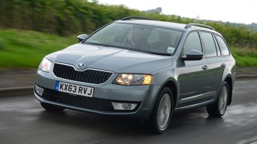 Skoda Octavia 4x4 Estate 2014 Pictures Auto Express