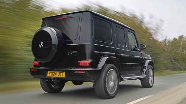 Mercedes G-Class - rear corner tracking