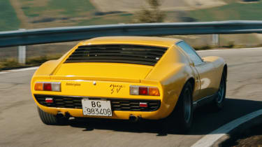 Lamborghini Miura - rear