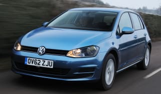 Volkswagen Golf front tracking