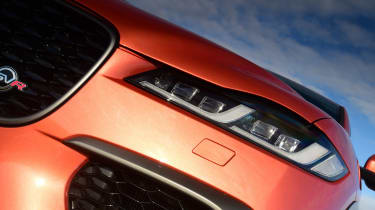 Jaguar F-Pace SVR - front light
