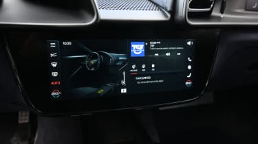 Ferrari Amalfi - infotainment screen
