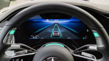 Mercedes EQS - dashboard screen