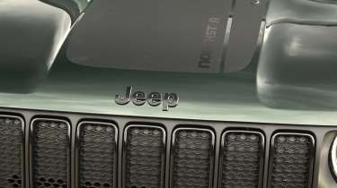 New Jeep Renegade North Star - bonnet and grille 