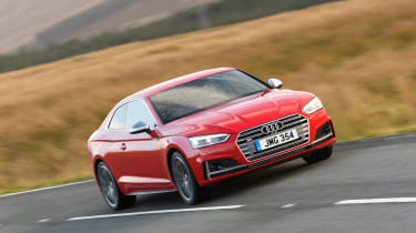 Audi S5 Coupe - front action