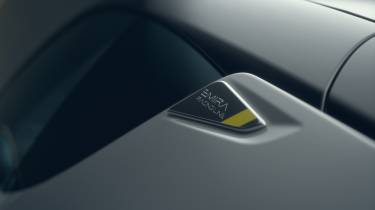 Lotus Emira Turbo SE - badge