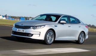 Kia Optima - front