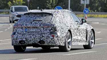 New Audi RS 6 Avant spy shot - rear tracking