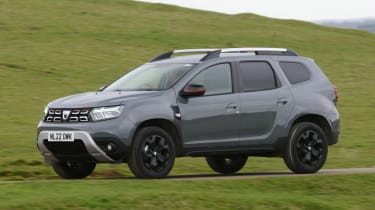 Dacia Duster Extreme SE - side