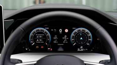 Volkswagen Golf - digital instrument cluster