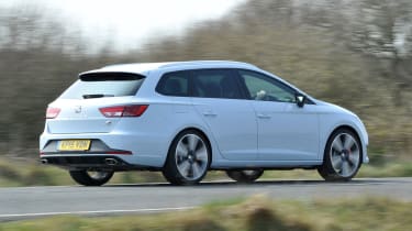 SEAT Leon Cupra ST - rear action