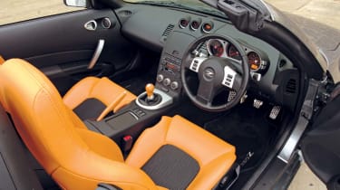 Nissan 350Z interior