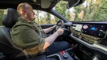 Ellis Hyde driving the Jeep Compass e-Hybrid 
