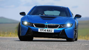 BMW i8 UK action