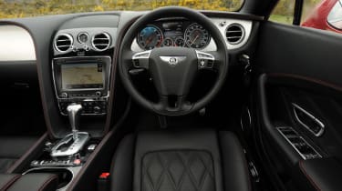 Bentley Continental GT V8 interior