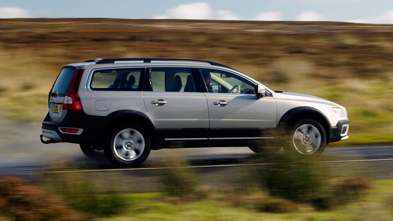 volvo xc70 РёР»Рё subaru outback