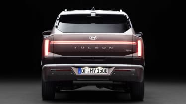 Hyundai Tucson - full rear