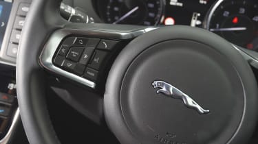 Jaguar InControl Touch - steering wheel controls