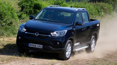 SsangYong Musso Rebel - front