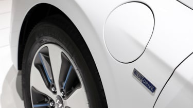 Hyundai Ioniq PHEV Geneva - side detail
