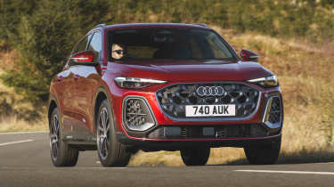 Audi Q5 - front cornering