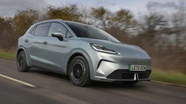 MG4 Urban - front tracking